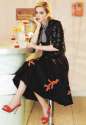 326218307_EmmaWatson2_122_584lo.jpg