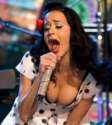 katy-perry-cleavage-2-02182011-lead-200x222.jpg