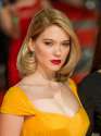 holding-celebrity-beauty-lea-seydoux.jpg