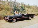 lincoln_futura_batmobile_by_barris_kustom_1.jpg