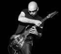 joe-satriani.gif