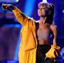 ariana-grande-092616.jpg