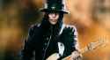 mick-mars.jpg