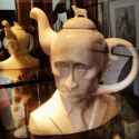 Putin on The Kettle.jpg