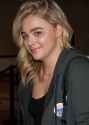 1469445315276_chloe_moretz_at_lax_airport_1.jpg