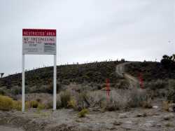 Wfm_x51_area51_warningsign.jpg