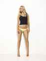 Samara-Weaving-Feet-791297.jpg