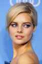 Samara+Weaving+Updos+Bobby+Pinned+Updo+IyNM4Vf28HRx.jpg