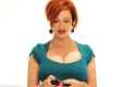 36-bounce-tastic-christina-hendricks-gifs-image-10.gif