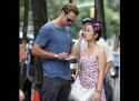 Alexander-Skarsgard-asian-girl-fan-odd-stare[1].jpg