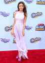 1430134677_youloveit_ru_radio_disney_music_awards_2015_photo09.jpg