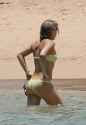 85519754_kate_hudson.5.jpg