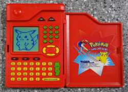 original-1998-pokemon-pokedex-nintendo-hasbro-tiger-electronics-excellent-cond-f863528fc3af637f2f6b47723191552f.jpg