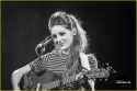 birdy-wows-packed-house-irving-plaza-03.jpg