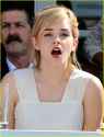 09460_emma-watson-lipstick-teeth-04_122_774lo.jpg