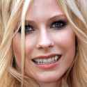 teeth-avril-lavigne-400a071807.jpg
