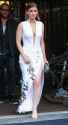Kate_Mara_China_Through_The_Looking_Glass_Costume_Institute_Benefit_Gala_2015_012.jpg