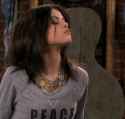 avatar_selena_gomez_sexy_growl_face_bK5hthH.sized.gif
