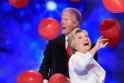 29-bill-hillary-clinton-balloons-lede.w710.h473.2x.jpg