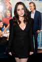 elizabeth-gilliea-at-my-big-fat-greek-wedding-2-premiere-in-new-york-03-15-2016_7.jpg