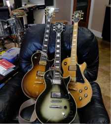 guitars yo.png