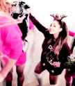 Ariana Grande (11).gif