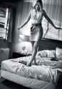 Dakota4_standingbed-700x1000.jpg
