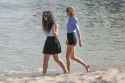 taylor-swift-lorde-at-the-beach-in-malibu-february-2014_5.jpg
