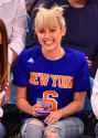 miley_cyrus_knicks_getty517723672.jpg