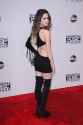 1020182618562_02_Laura Marano PicturePub 2016-11-20 (3).jpg