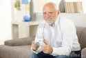 pensioner-playing-computer-game-16618155.jpg