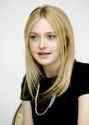 normal_lovely-dakota-portrait-2009-11-06-mq-059.jpg