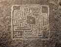 3684dc000dc802b6eb_Hemet_Maze_Stone_Small.jpg