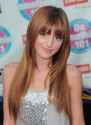 547251-bella_thorne-1.jpg