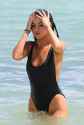 Selena-Gomez-swimsuit-sep-2015-02.jpg
