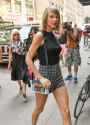 taylor-swift-leaves-and-back-to-her-home-in-new-york-05262016-02-320x440.jpg