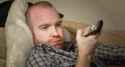 20090402_lazy_guy_remote_500px.jpg