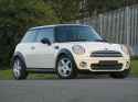 Used_Mini_1_6_Cooper_D_3_Door_Hatchback_White_2007_Diesel_for_Sale_in_UK.jpg