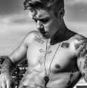 2yt0_justin_bieber_-_justin-bieber-n-hesite-pas-a-se-devoiler.jpg