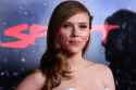 scarlett-johansson-the-spirit-premiere-in-los-angeles-17.jpg