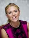 Scarlett-Johansson-Photos--Magnus-Sundholm-Portraits-TIFF-2013--10-560x734.jpg