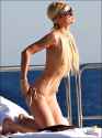paris_hilton_nipples_2.jpg