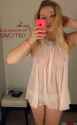 8ac82ddbc8667166ff53491bd43bee6f--changing-room-dove-cameron.jpg