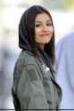 victoria-justice-on-the-set-of-naomi-and-ely-no-kiss-list-1367144069.jpg