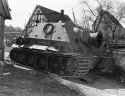 Sturmtiger_1001_battery_Drolshagen_April_1945.jpg