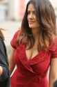 salma-hayek-cleavage-2-(copy).jpg