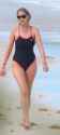 leelee-sobieski-swimsuitbeach.jpg