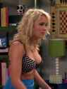 emily-osment-young-and-hungry-cleavage.png