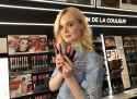 elle-fanning-at-l-oreal-paris-beach-studio-in-cannes-05-18-2017-7.jpg