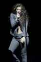 a507a91de816d80d4911c45987deb4af--lorde-pure-heroine-music-songs.jpg